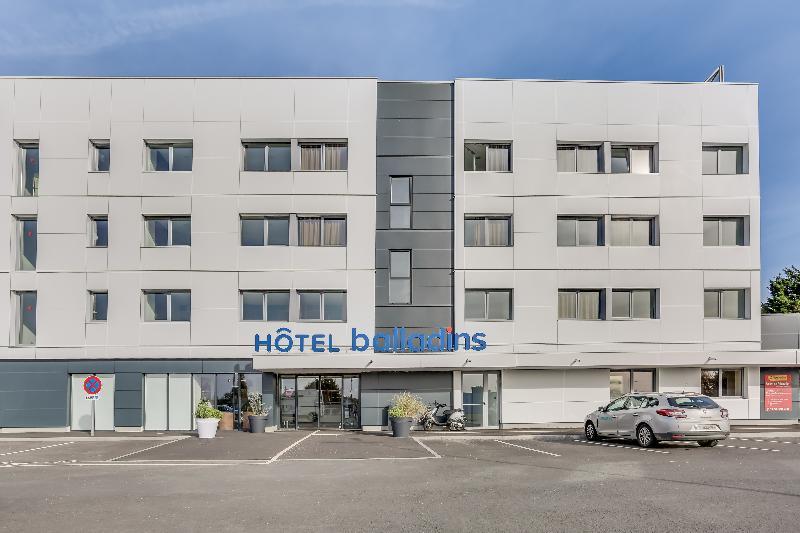 The Originals City, Hotel Caen Memorial Exterior photo