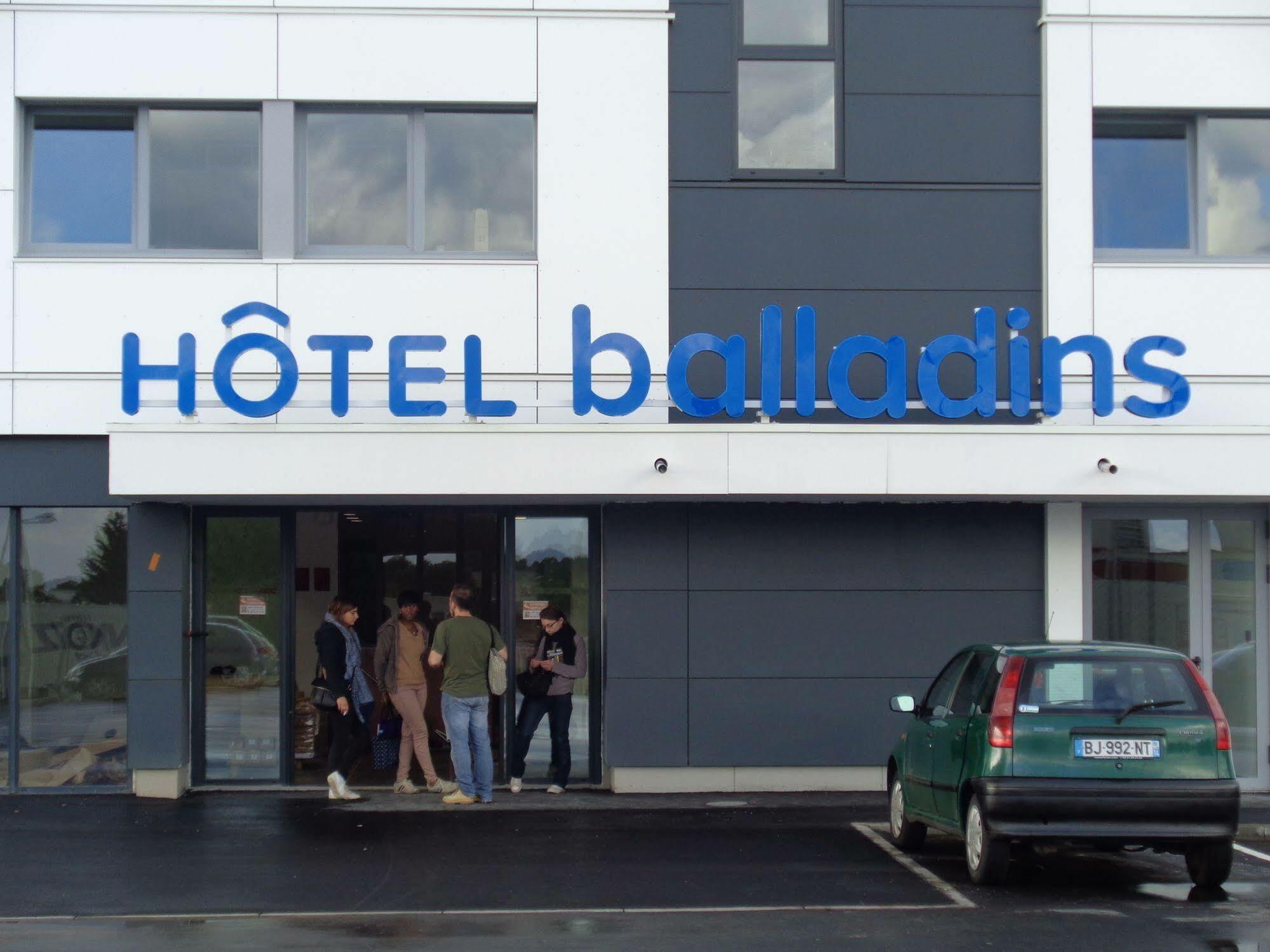 The Originals City, Hotel Caen Memorial Exterior photo